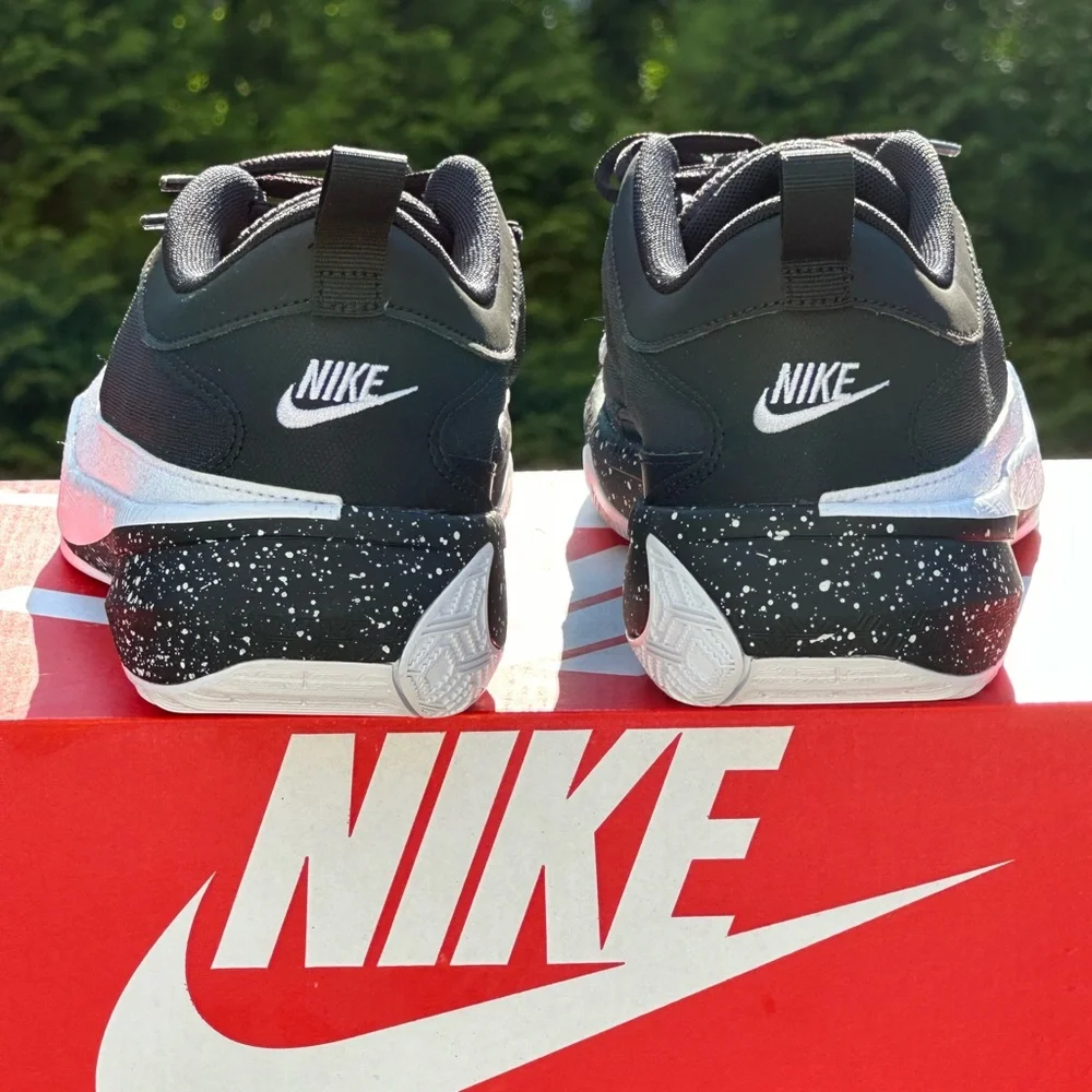 NEW Nike Youth Giannis Freak 5 GS Sneaker Size US Big Kid 7Y | fits Womens 8.5